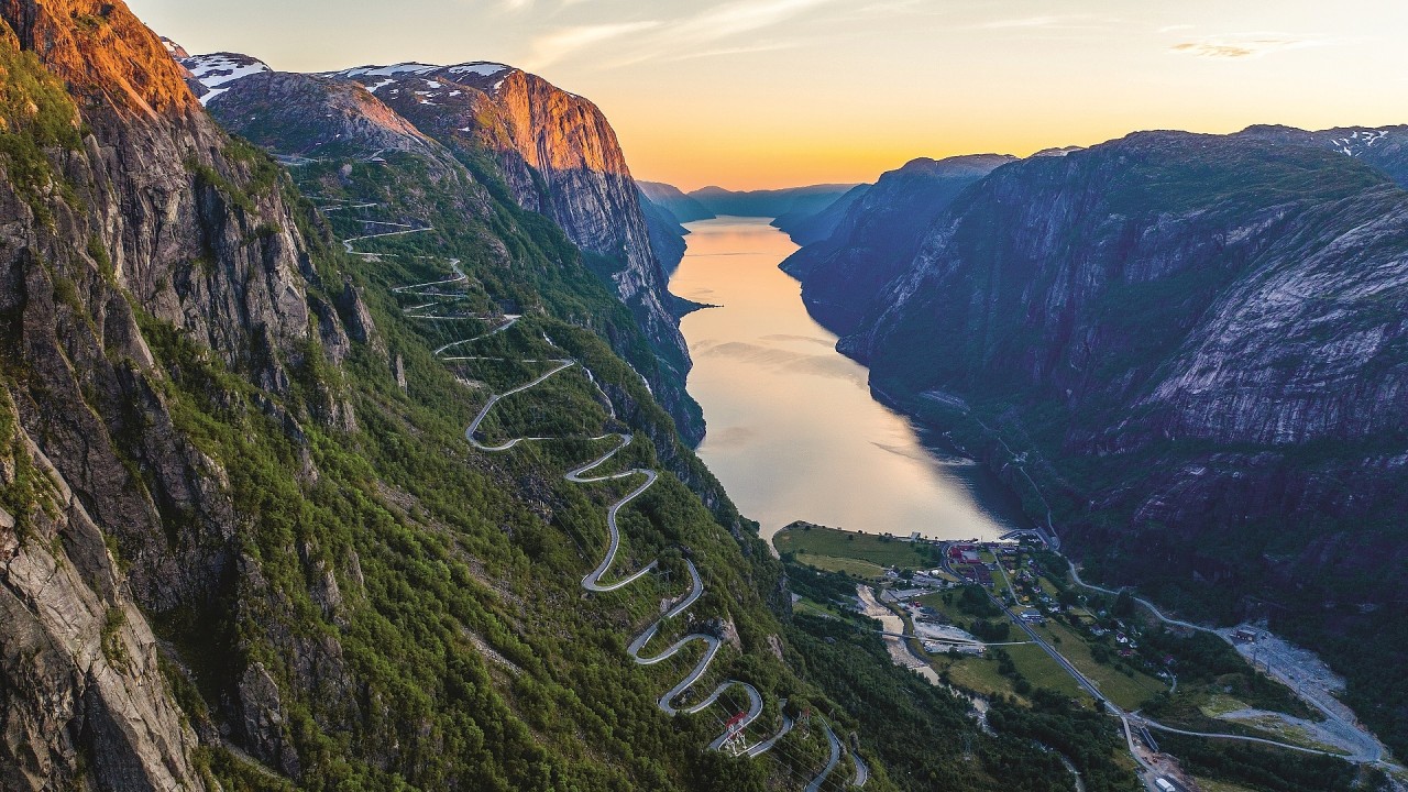 Top 10 Scenic Campervan Routes in Norway